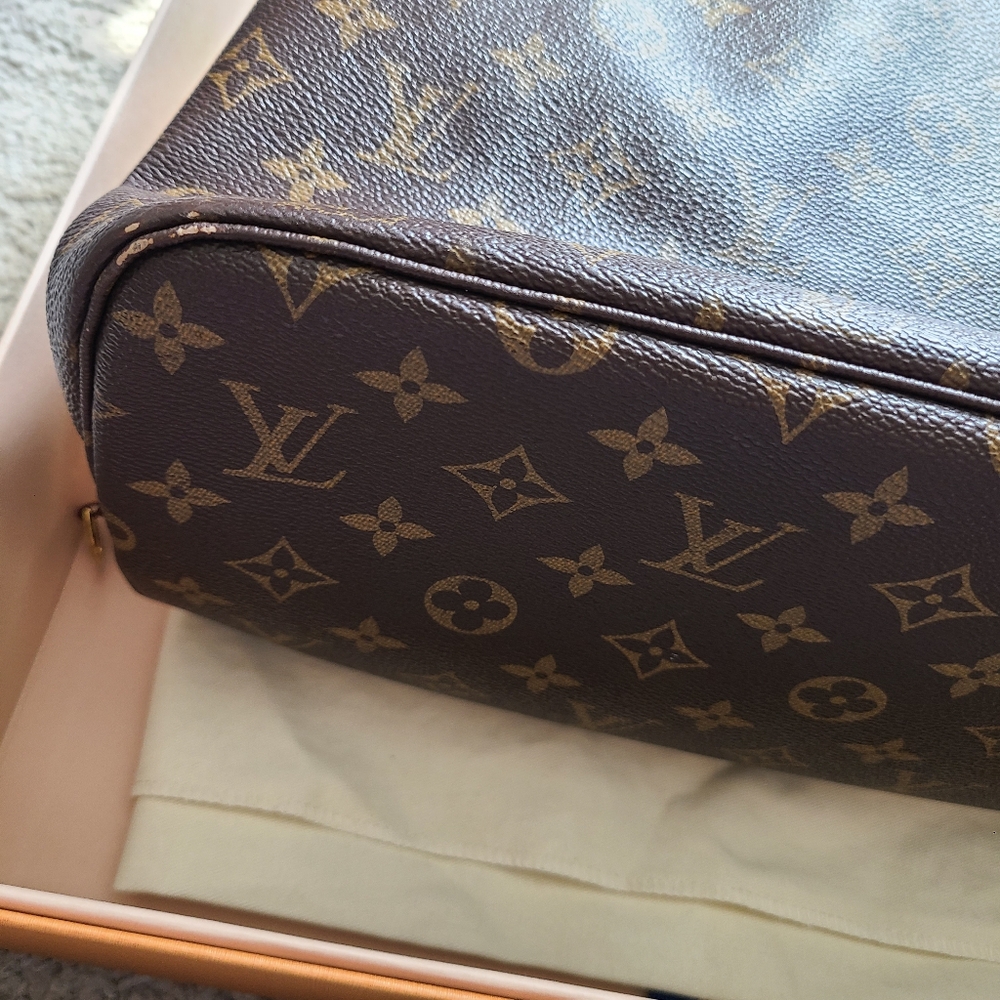Authentic euc neverfull mm with box, dustbag, original receipt - Picture 3 of 16